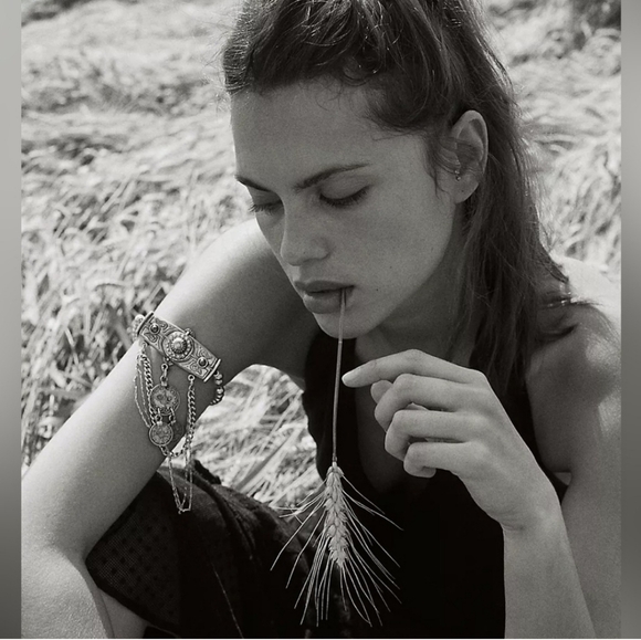 Free People, Last Chance Arm Cuff, Gold -NEW! - Picture 1 of 7